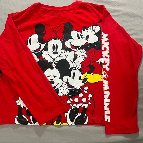 Disney Mickey Minnie Mouse Print Cropped Crew Neck Long Sleeves red tee SZ XXL - Picture 4 of 16